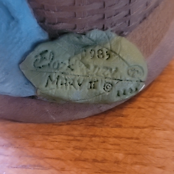 MARY II with Baby Jesus R 1985 Tom Clark Cairn Edition #24 Nativity - Picture 10 of 10